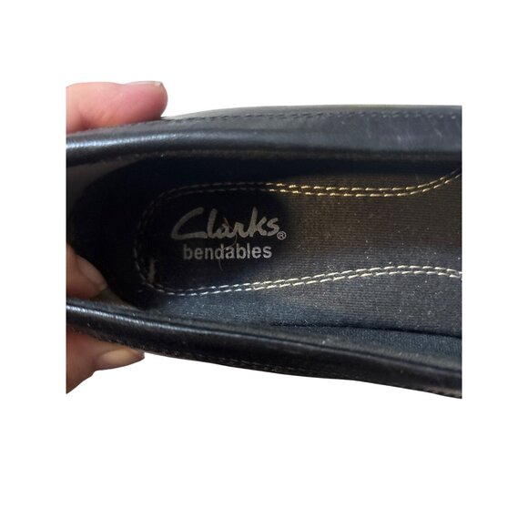 Clarks Black Textured Leather Heeled Loafers Women’s Size 9M - Picture 7 of 7